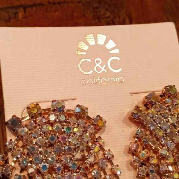📀 C&C Iridescent Chandelier Cascade Rhinestone Earrings NEW! - Picture 8 of 12
